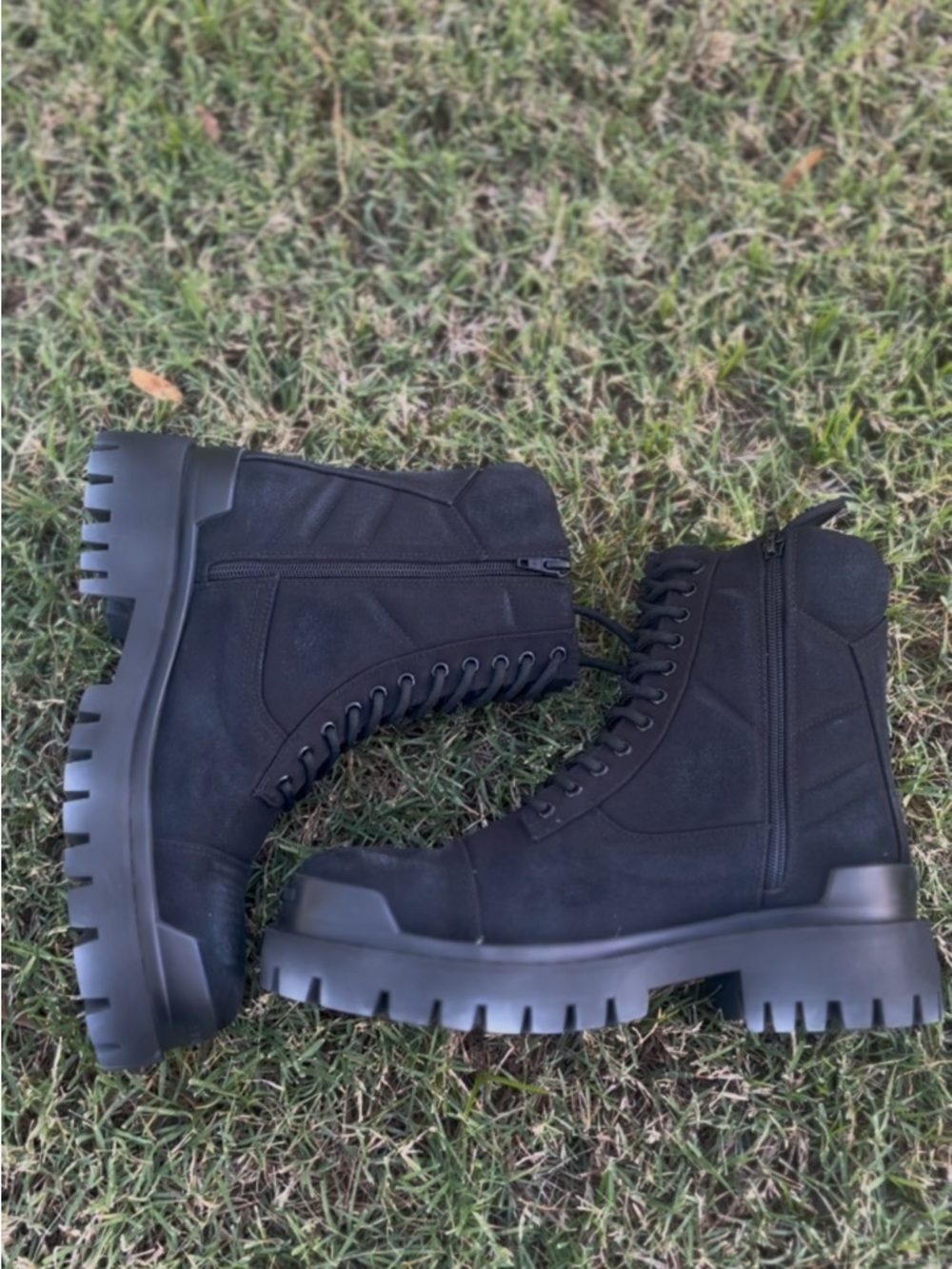 Balenciaga strike boots